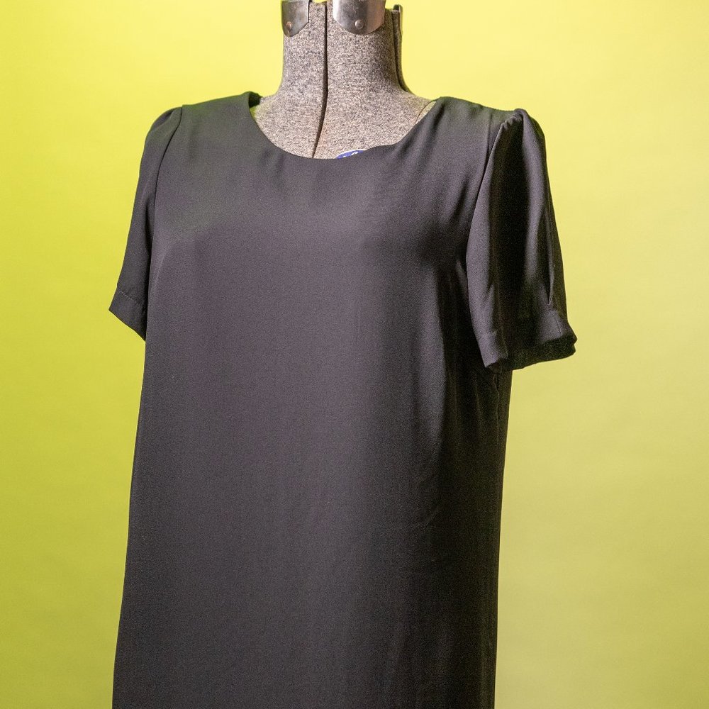 Little Black Dress / Medium / Summer Casual Dress / Short sleeve dress
